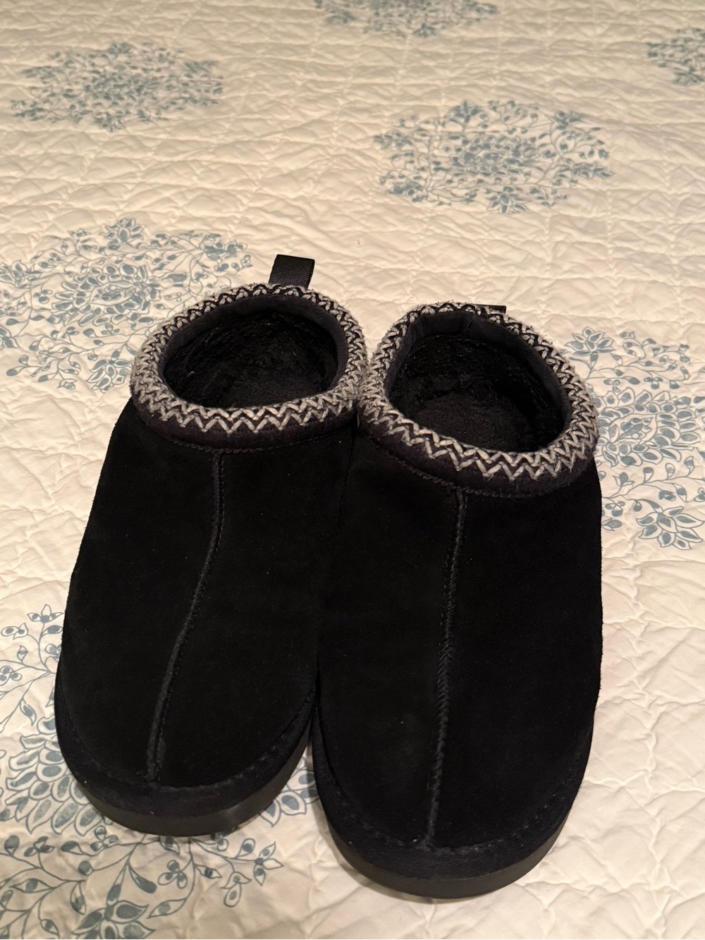 Cozy Black Suede Slip-On Slipper with Grey Trim